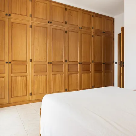 De Santa Eulalia Ii -